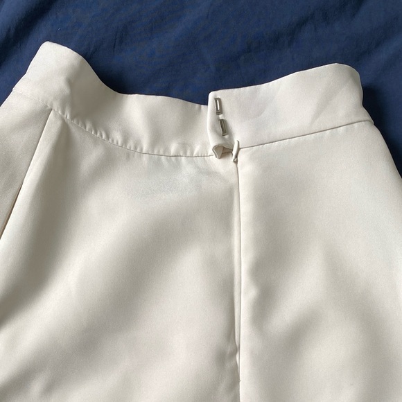 Asymmetrical White Formal Skirt - Picture 9 of 9